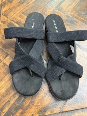AEROSOLES Black Crisscross Slide Sandals